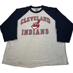 Vintage Cleveland Indians Shirt Mens XL Gray Chief Wahoo Logo Athletic Guardians